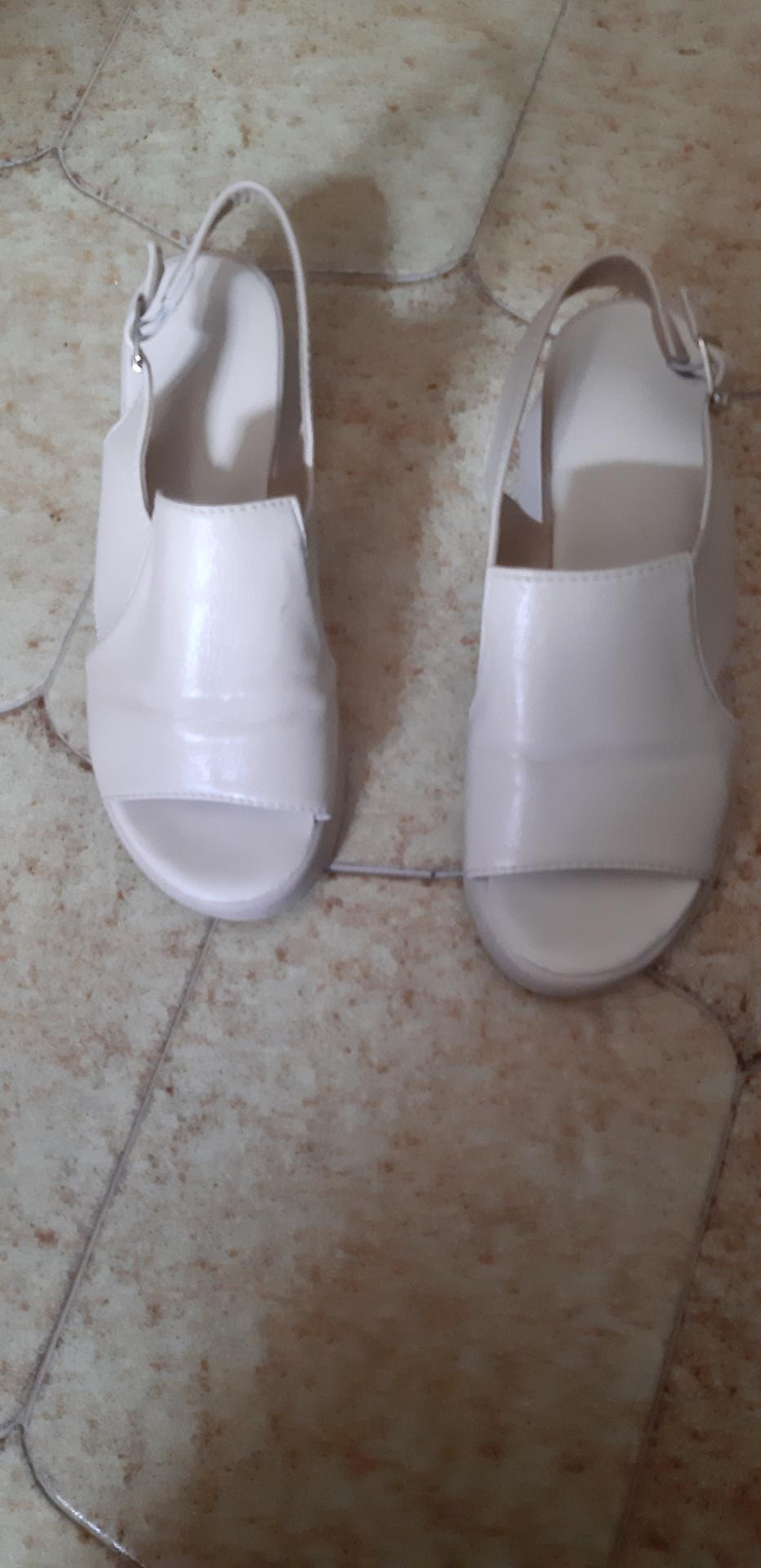 Made in Italy Mocassini in pelle color panna da scambiare - Scarpe a Taranto - foto 3