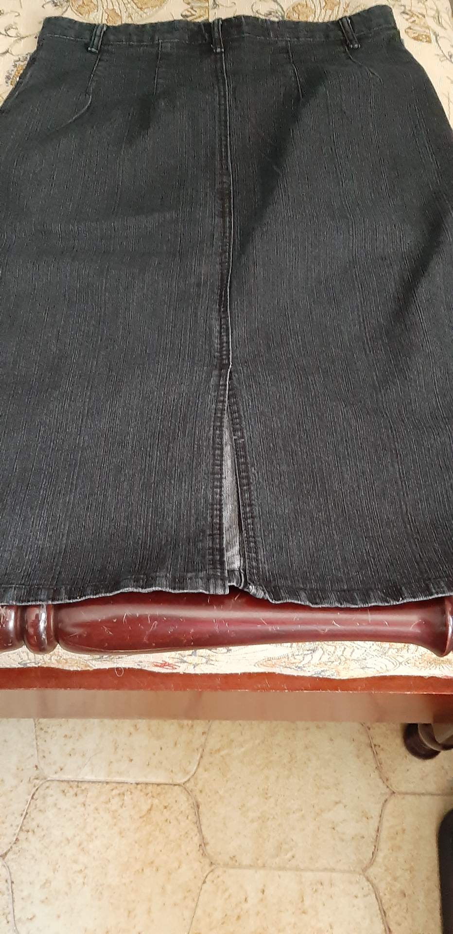 List Woman Gonna jeans da scambiare - Gonne a Taranto - foto 2
