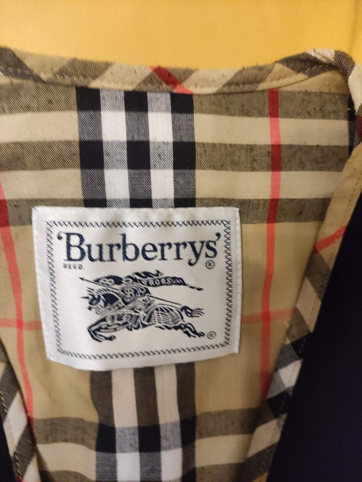 Burberrys Smanicato da scambiare - Giacche a Genova - foto 2
