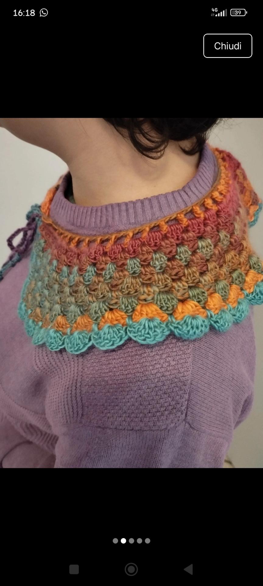 Handmade Colletto Peter Pan all’uncinetto arcobaleno da scambiare - Collane a Forlì - foto 5