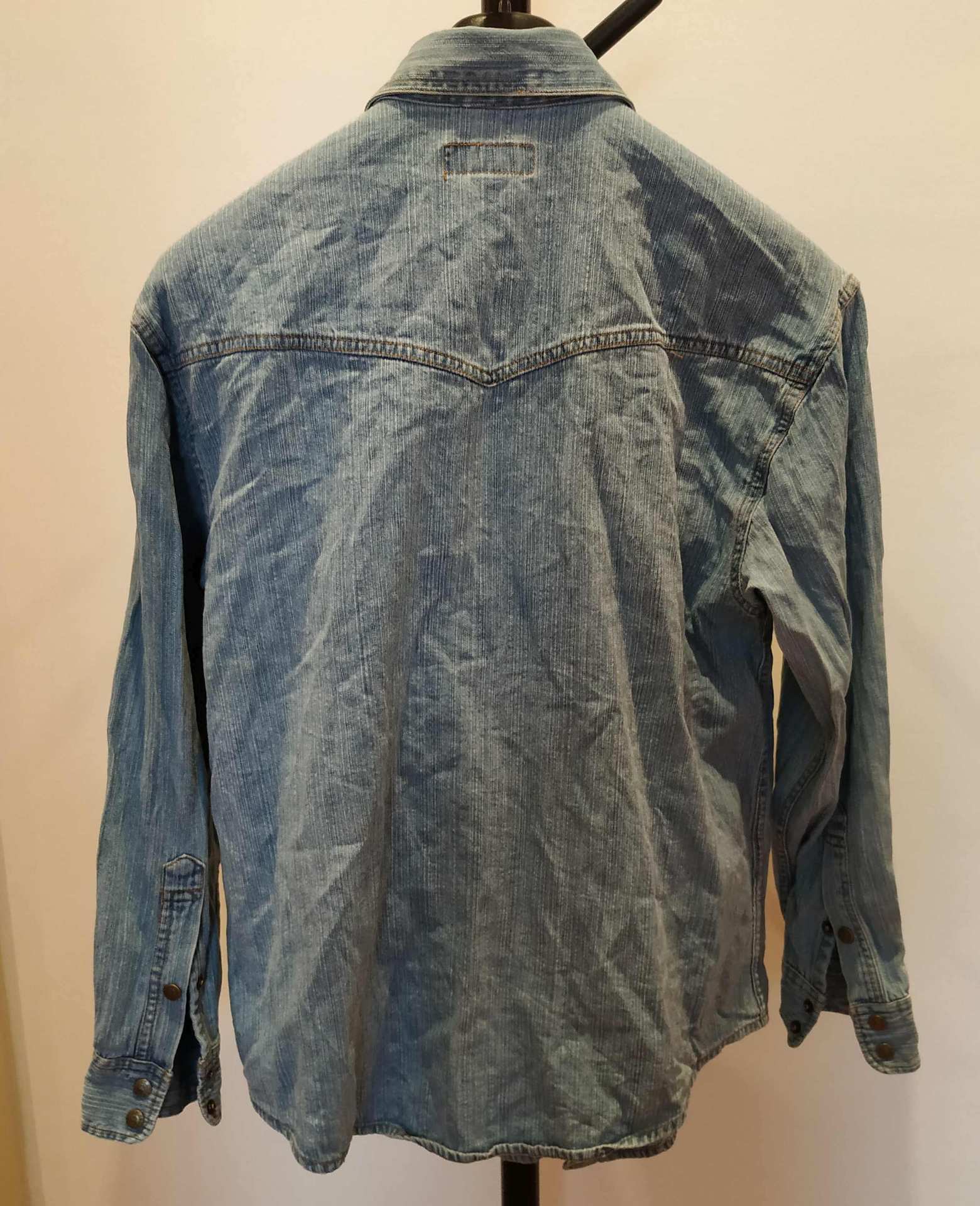 fashion Camicia di jeans da scambiare - Camicie e magliette a Reggio Emilia - foto 2